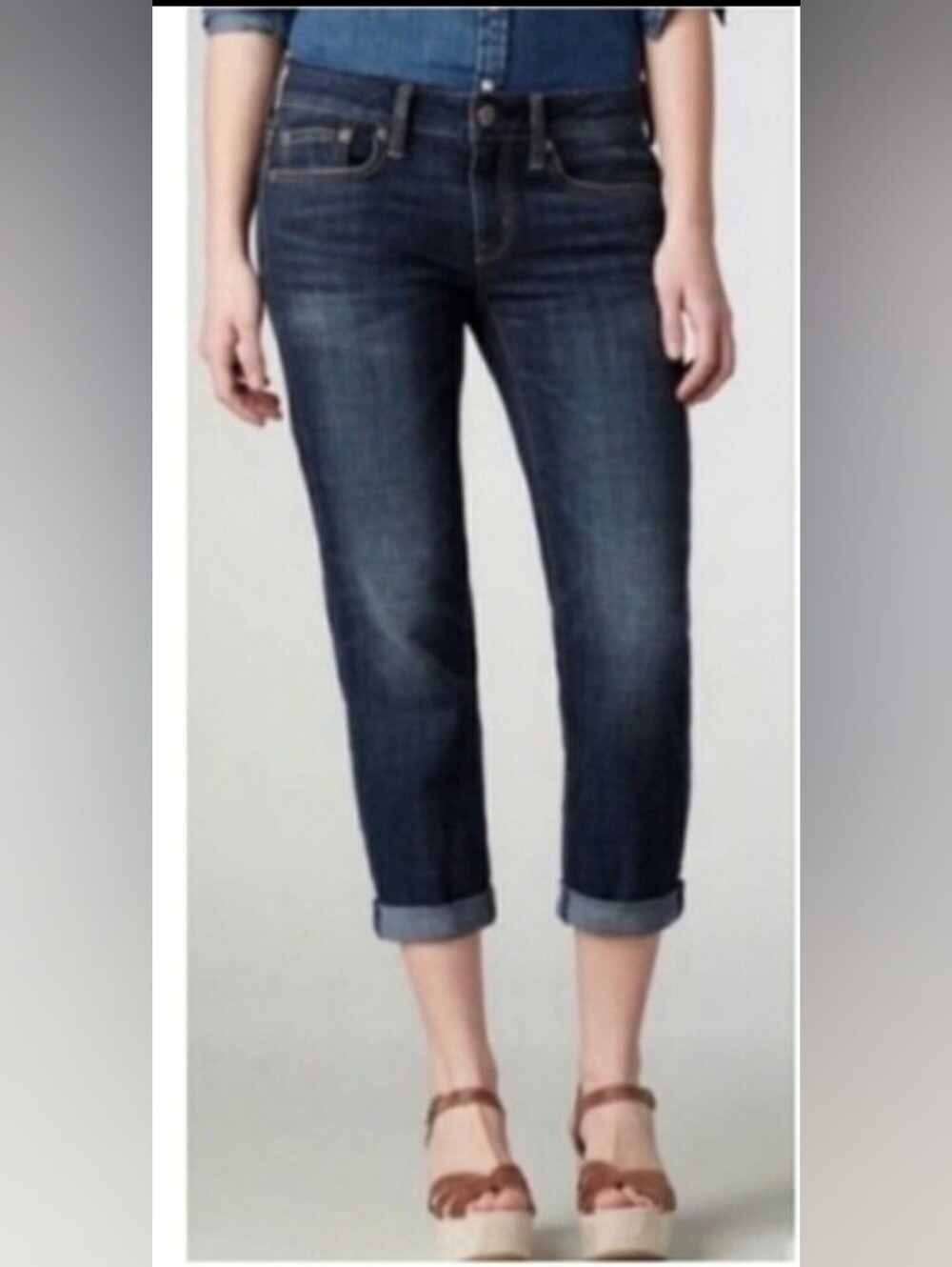 American Eagle Boy Fit Cropped Jeans - Size 6